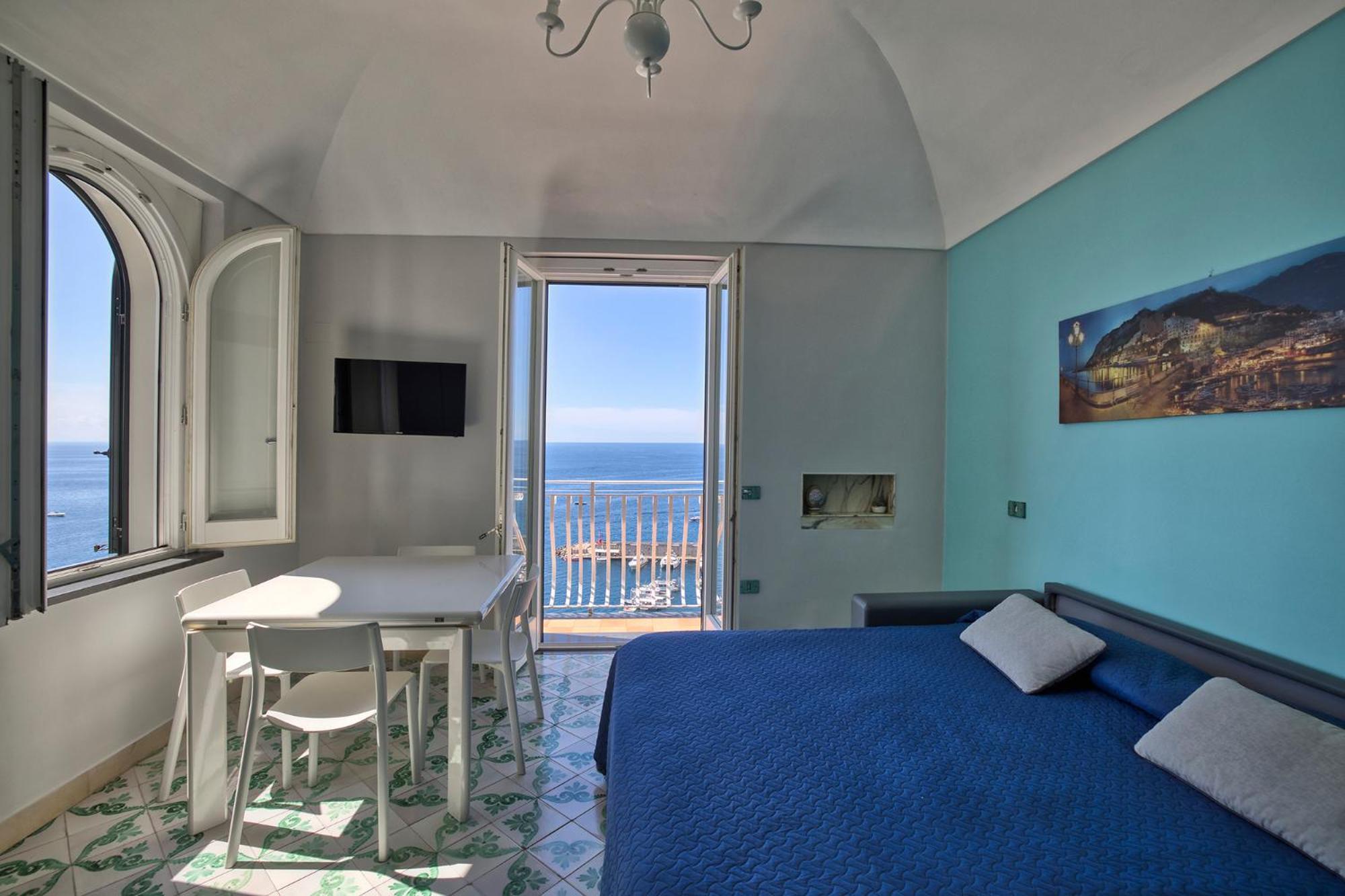 Apartments Amalfi Design Sea View Accessible By 250 Steps Exteriör bild